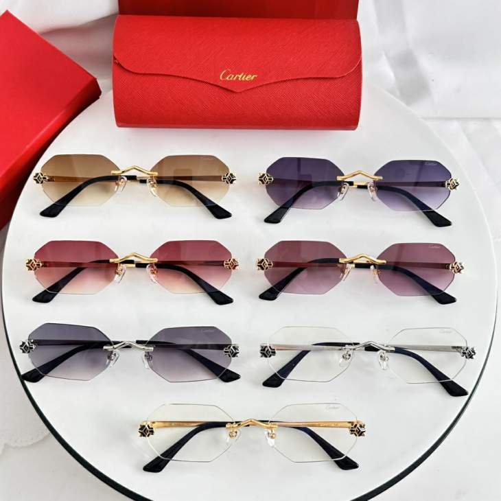 Picture of Cartier Sunglasses _SKUfw77709813fw